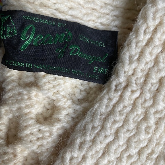 Vintage 100% Wool Cardigan Vest! Handmade in Ireland! - Picture 3 of 5